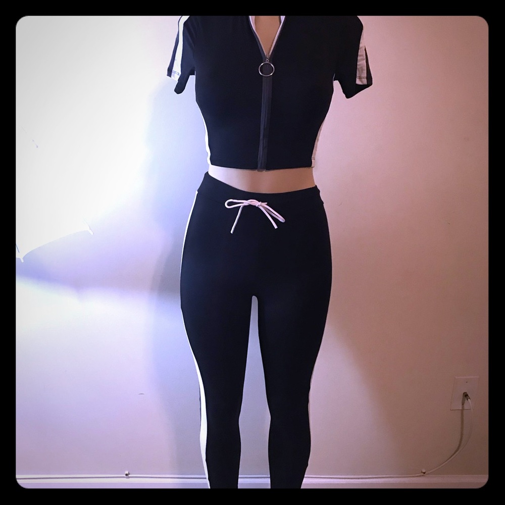 Black and white sport 2pcs